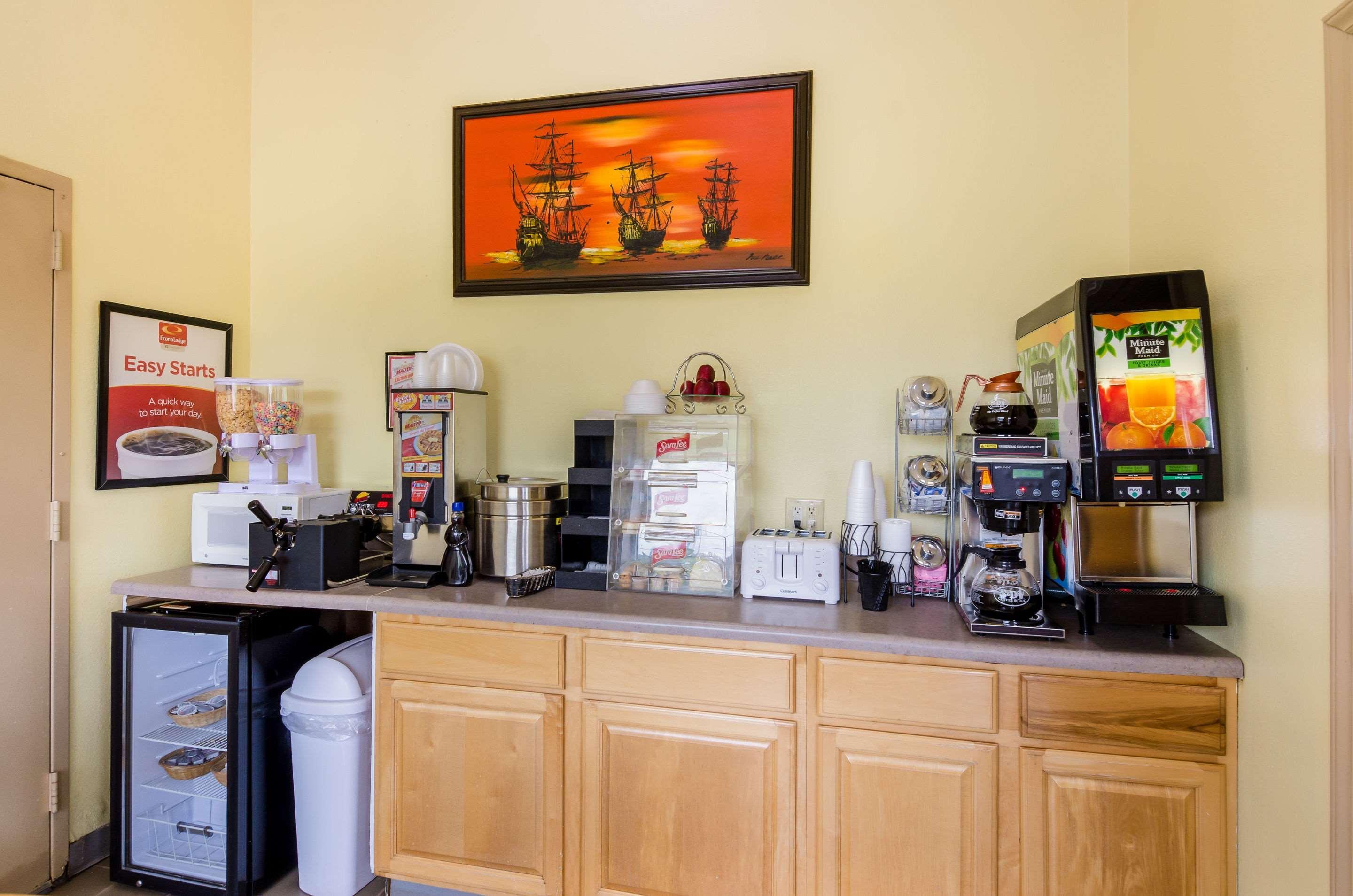 Econo Lodge Marion I-81 Esterno foto