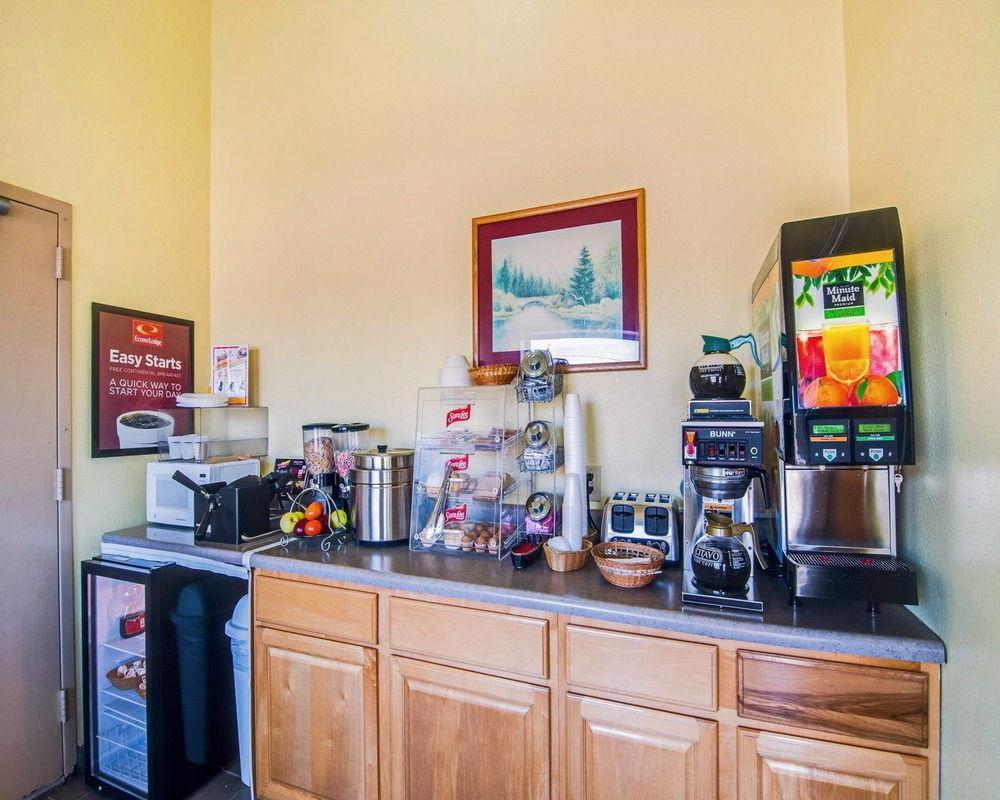 Econo Lodge Marion I-81 Esterno foto