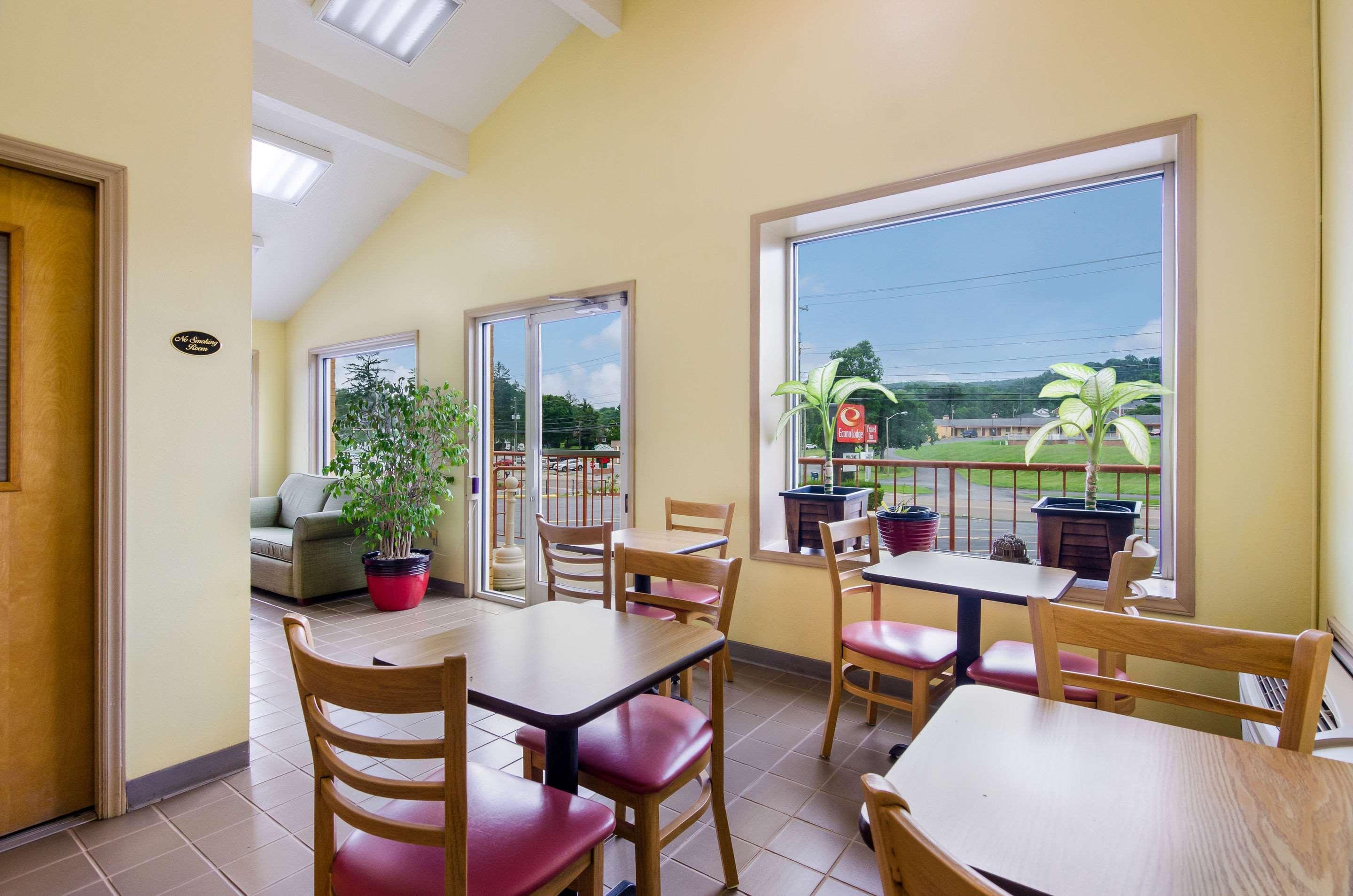 Econo Lodge Marion I-81 Esterno foto