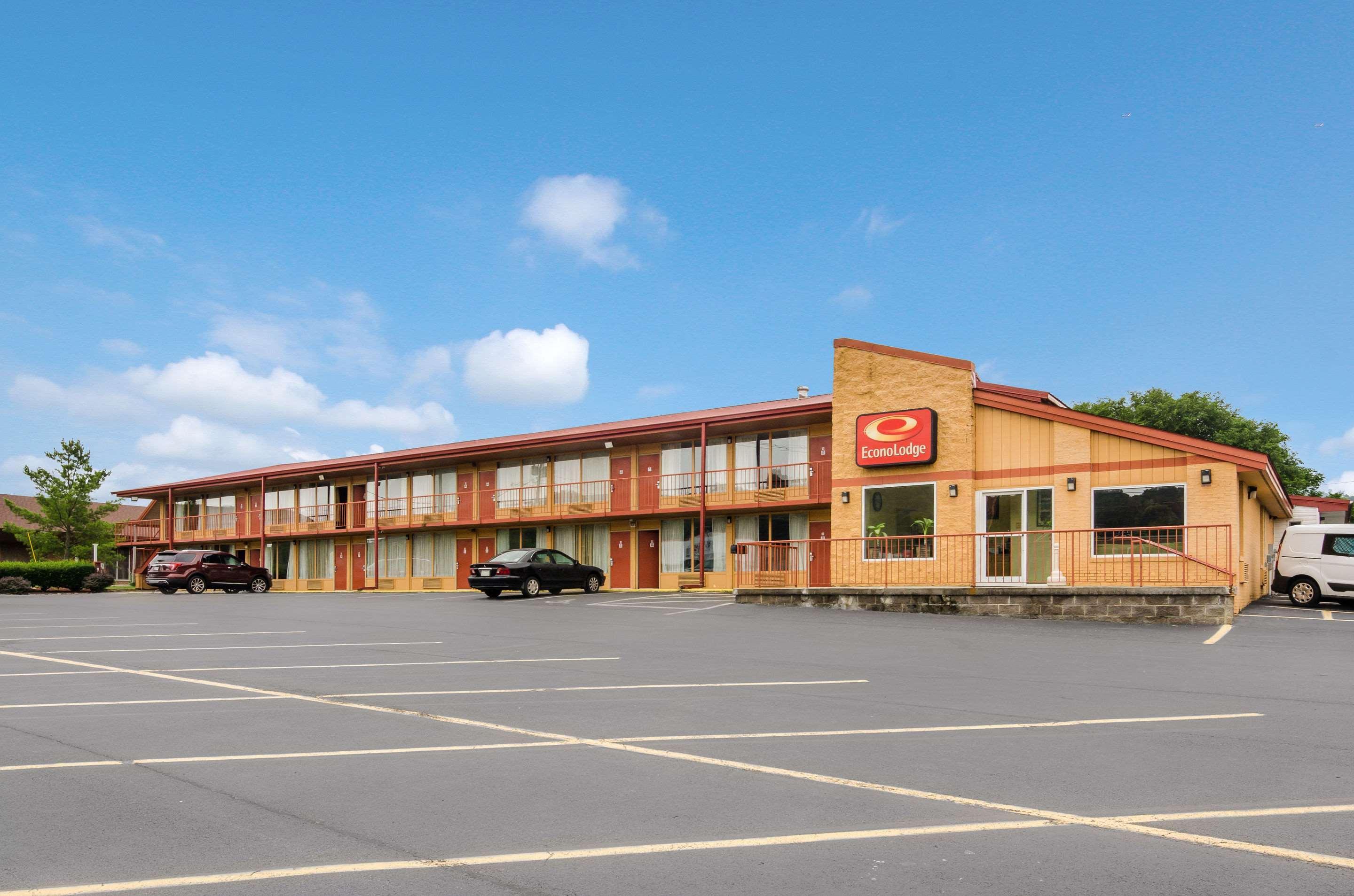 Econo Lodge Marion I-81 Esterno foto